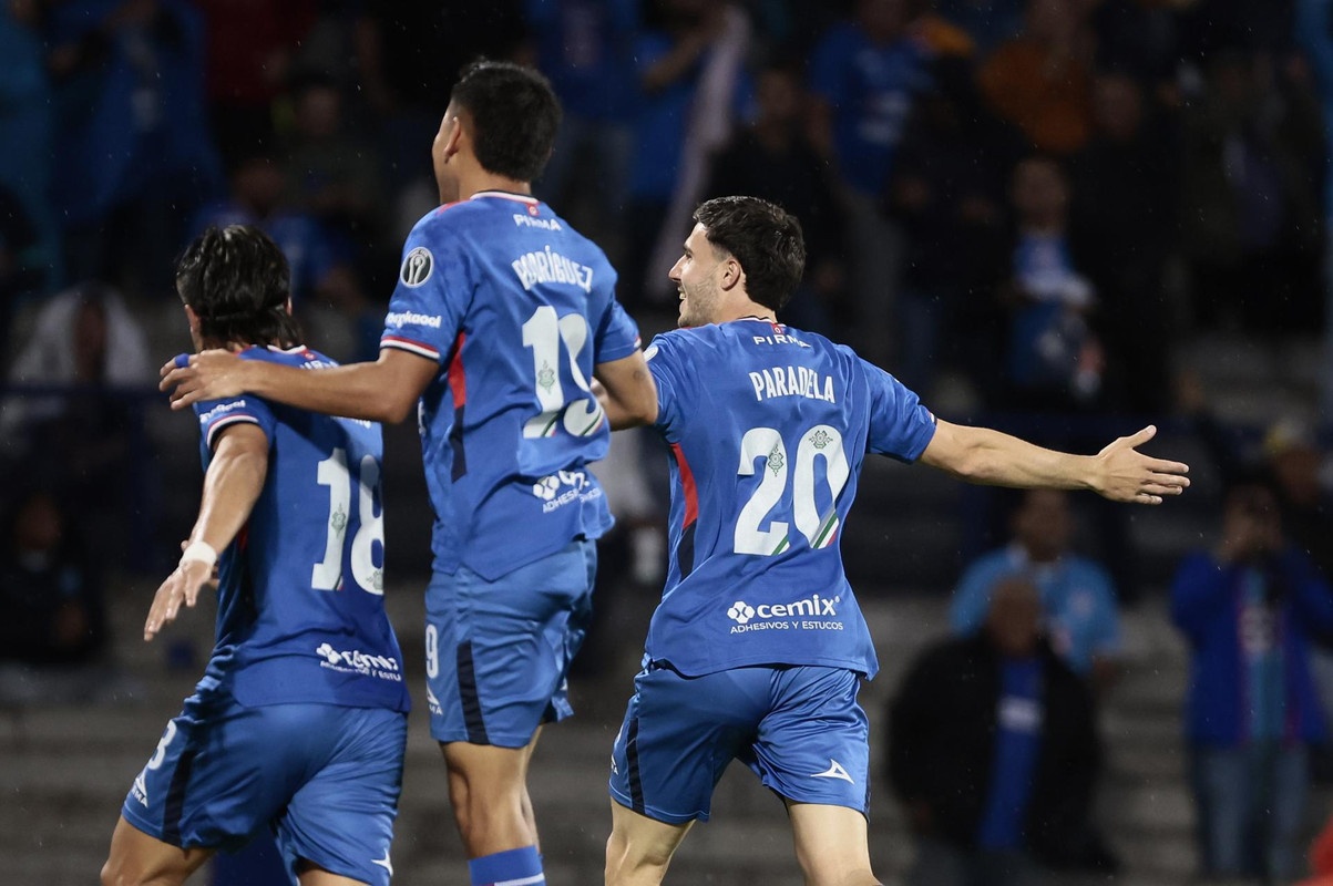 Óliver Torres le facilita el billete directo a Cruz Azul