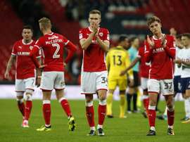 Townsend, portero del Barnsley, no jugará más esta temporada. AFP