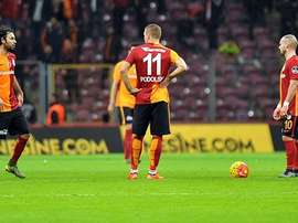 Jugadores del Galatasaray, en el partido contra el Antalyaspor. Twitter