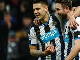Newcastle conquista primeira vitória. Twitter