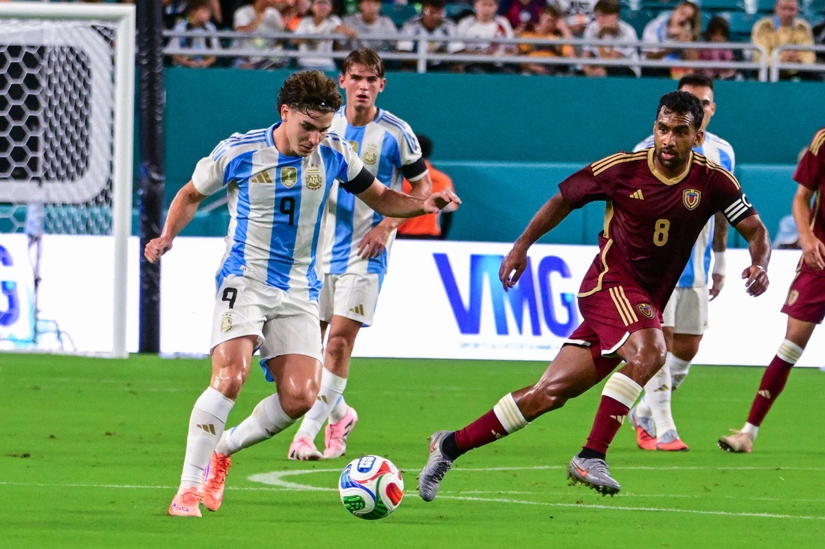 Julián Álvarez, Nahuel e Giuliano out con l'Argentina per problemi di vaccinazione