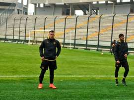 Junior Arias quiere hacerse un hueco en Peñarol. @LosAromosCAP