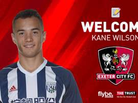 El lateral jugará cedido por una temporada. ExeterCityFC
