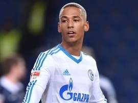 Kehrer, joven apuesta del Schalke 04. Twitter