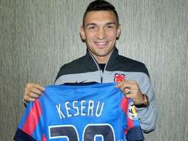 Keseru, durante su presentación con el Steaua de Bucarest. Steaua
