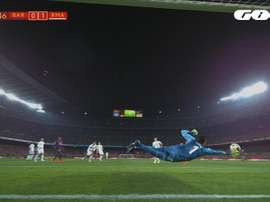 Navas voou e salvou o empate. Captura/GOL