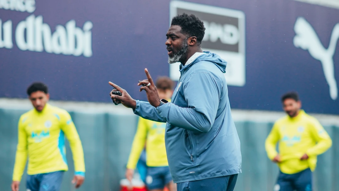 Kolo Touré se queda como ayudante de Guardiola tras el Mundial