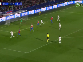 Kroos scores Madrid's fifth. Captura/Viasat