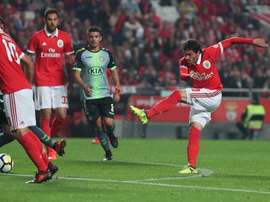 Krovinovic fechou o jogo ao estrear-se a marcar pelo Benfica. Twitter/SLBenfica
