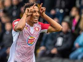 Comida grátis e FIFA: a estratégia do Stevenage. Stevenage