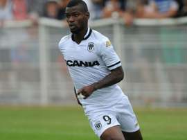 L'ailier du SCO d'Angers Razza Camara face à Bordeaux. AFP