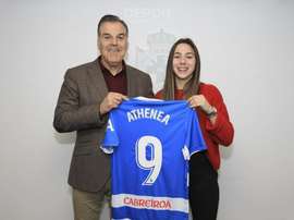 El Dépor amplió el contrato de Athenea una temporada más. RCDeportivo
