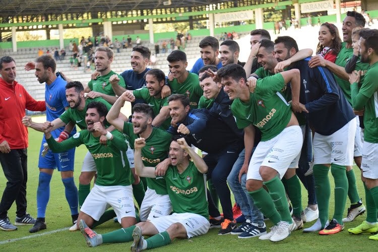 Racing Ferrol Jaén, el partido de los más de 200 puntos