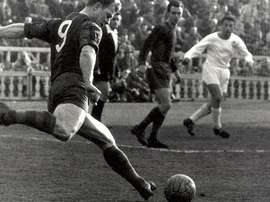 Kubala es una leyenda del fútbol húngaro. FCBarcelona