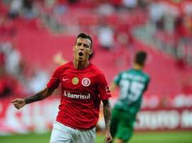 Lateral Iago deixa o Inter e parte rumo à Alemanha. Internacional