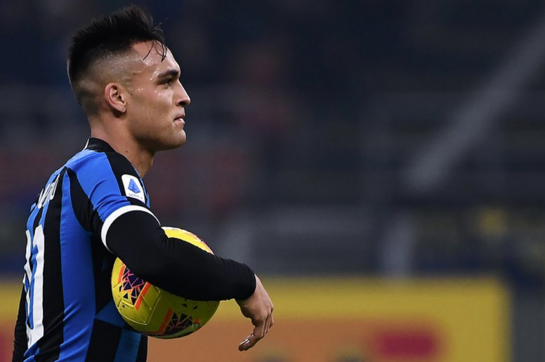 Barcelona Had Up To 15 Meetings For Lautaro Besoccer