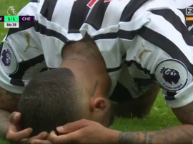 Yedlin détourne une frappe d'Alonso dans ses cages. Twitter/ZiggoSportVoetbal