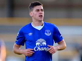 Leandro Rodríguez en un partido con el equipo Sub 21. EvertonFC