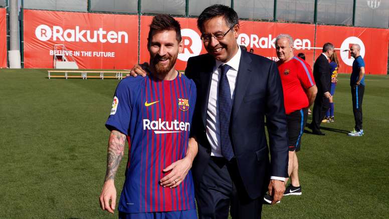 Image result for messi and bartomeu