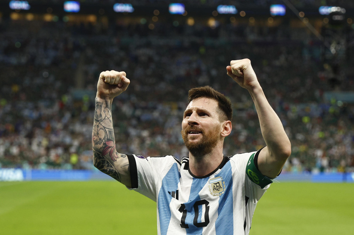 Argentina 'ressurge das cinzas' e Messi demonstra a diferença entre gênios e terráqueos