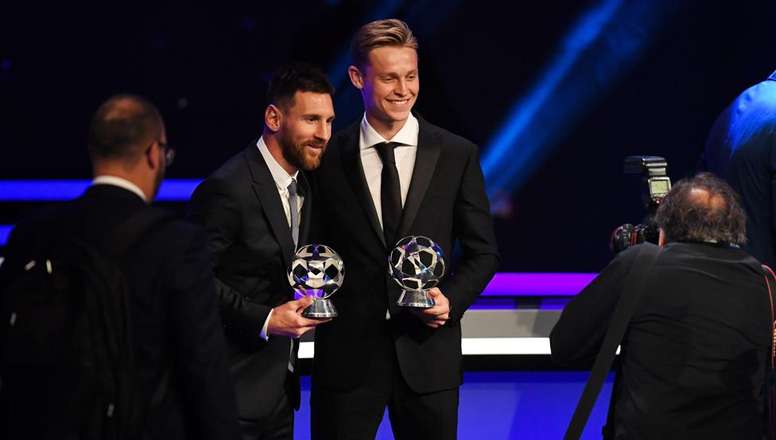 Messi De Jong And Ter Stegen Will Attend The Best Ceremony Besoccer