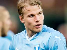 Lewicki es el Kroos del Malmö. Twitter