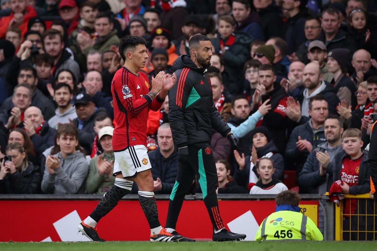 Man Utd await injury boost before Liverpool clash as Mazraoui and Martinez near return