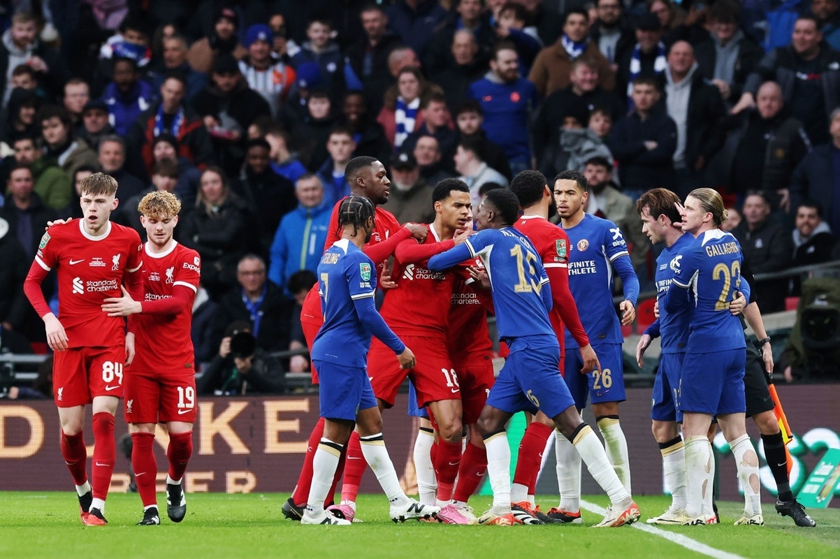 Chelsea x Liverpool: Reis dos acréscimos enfrentam vítimas dos acréscimos