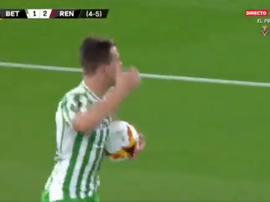 Lo Celso a réduit la marque juste avant la pause. Capture/Gol