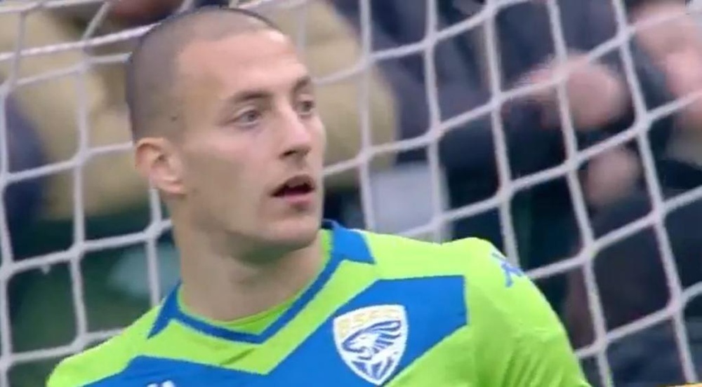 Andrenacci jugaba en el Brescia. Captura/SerieA