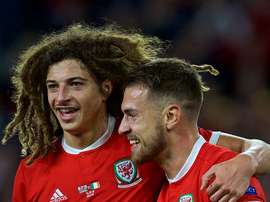 Ethan Ampadu pudo haber jugado con Inglaterra, pero fue descartado y eligió Gales. Twitter/Cymru