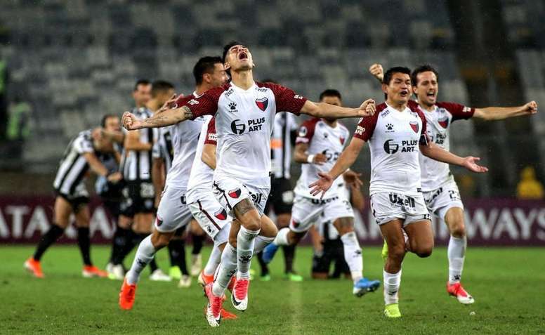 El 'Pulga' Rodríguez, el héroe de Colón en la victoria ante Atlético Mineiro. Twitter/ColonOficial