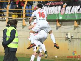 Los jugadores de la Cultural Leonesa celebran uno de los tantos anotados ante el Nàstic. LaLiga