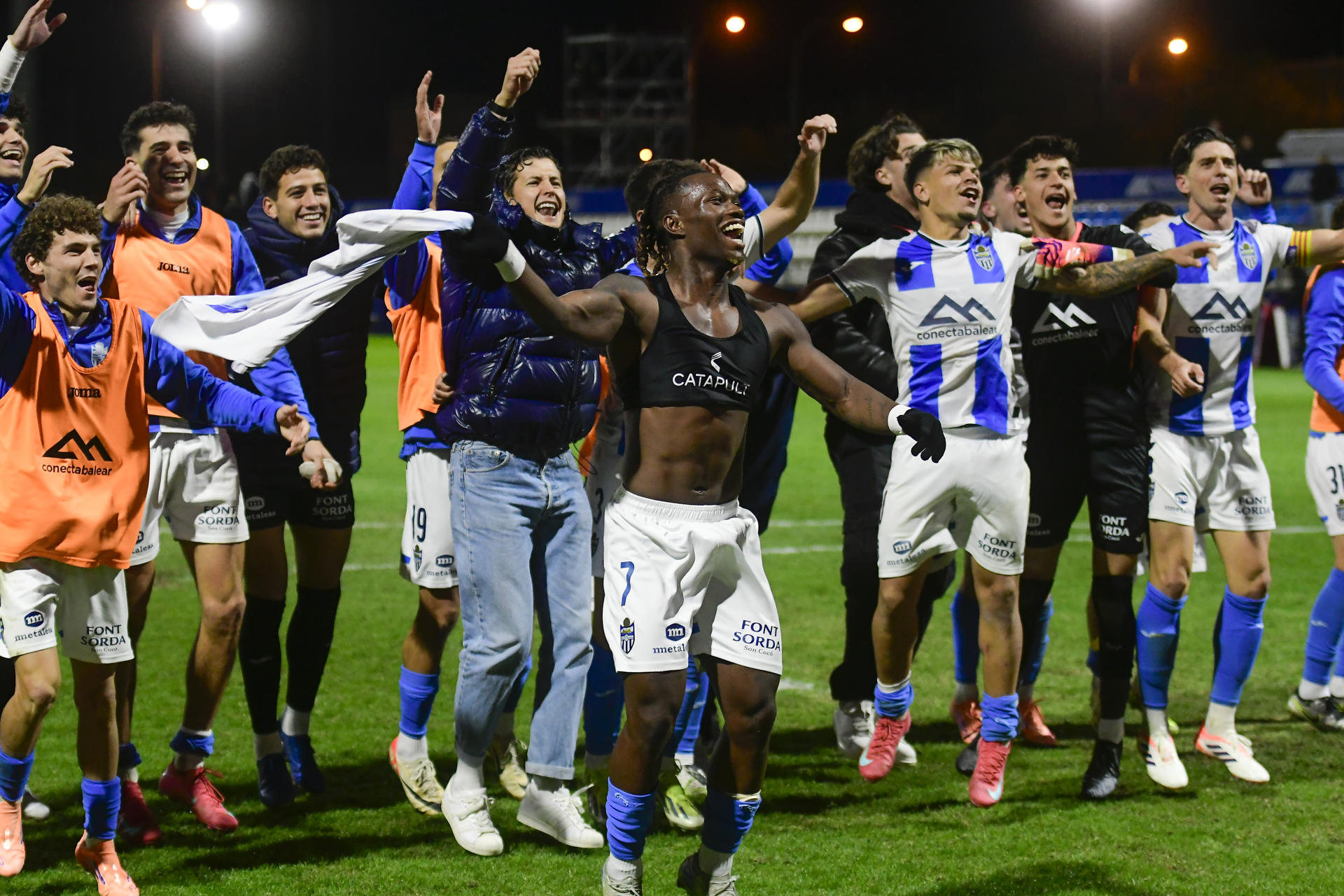 El Atlético Baleares le da la noche al Espanyol