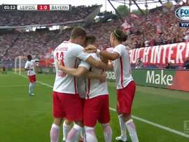 Los jugadores del RB Leipzig celebran el tanto de Sabitzer ante el Bayern. FOXSports