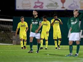 Los jugadores del Villarreal celebran el gol de Bakambu logrado ante el Toledo. LaLiga
