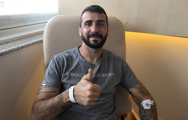 Pratto evoluciona favorablemente tras el terrorífico rodillazo