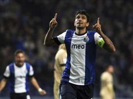 Lucho terá tentado matar a sua mulher. EFE