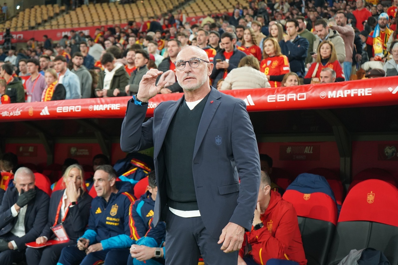 Carvajal y Lamine están deseando verse