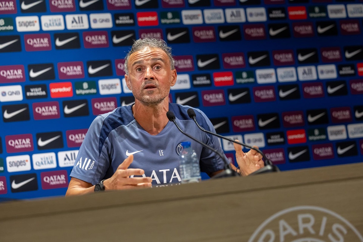 Luis Enrique insiste: No me pone muy contento jugar contra el Barça