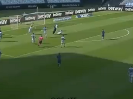 Suarez segna la rete del vantaggio. MovistarLaLiga