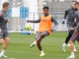 El Real Madrid ya prepara el 'Clásico' de este sábado ante el Barcelona. RealMadrid