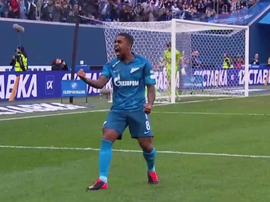 Malcom, do Zenit, comemora fim da seca de gols. Captura/Youtube