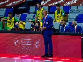 Moli ha recibido su tercer galardón al mejor técnico. BeSoccerCDUMAAntequera