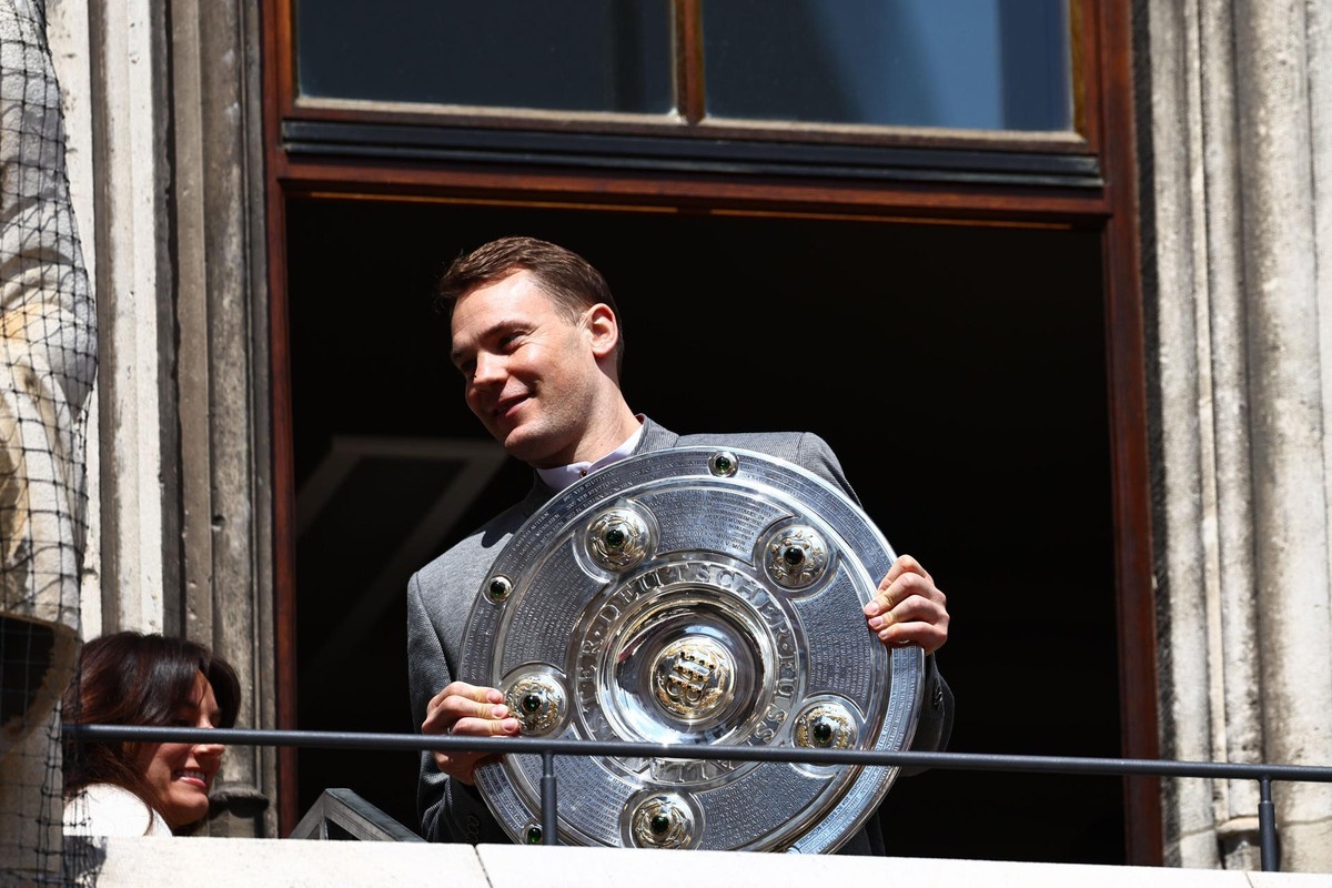 Germany eye Neuer recall amid uncertainty over Bayern contract