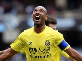 Marcos Senna siempre será un aficionado del Villarreal. EFE/Archivo