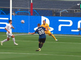 Pasalic porta in vantaggio la Dea. Captura/MovistarLigadeCampeones