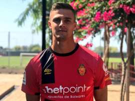 Valjent jugará cedido en el Mallorca. Twitter/RCD_Mallorca