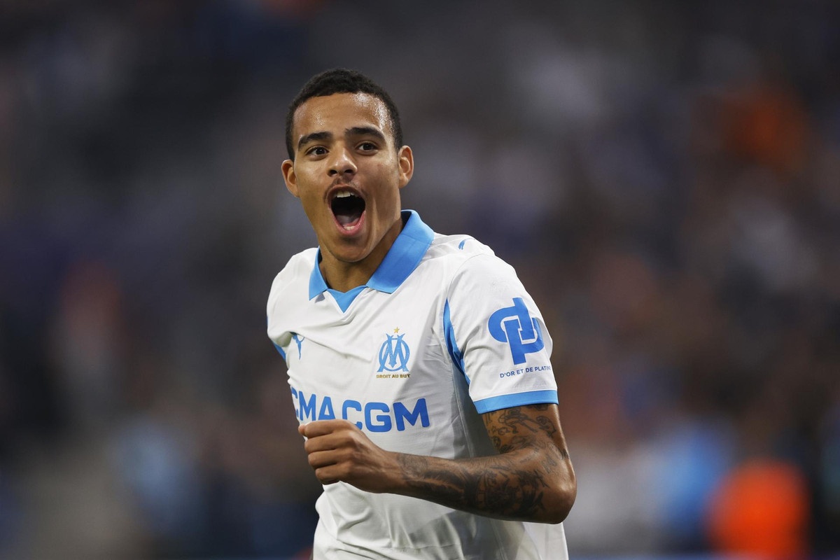 Greenwood domina la partida de póker