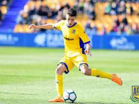 Mateo García quiere los tres puntos. ADAlcorcón